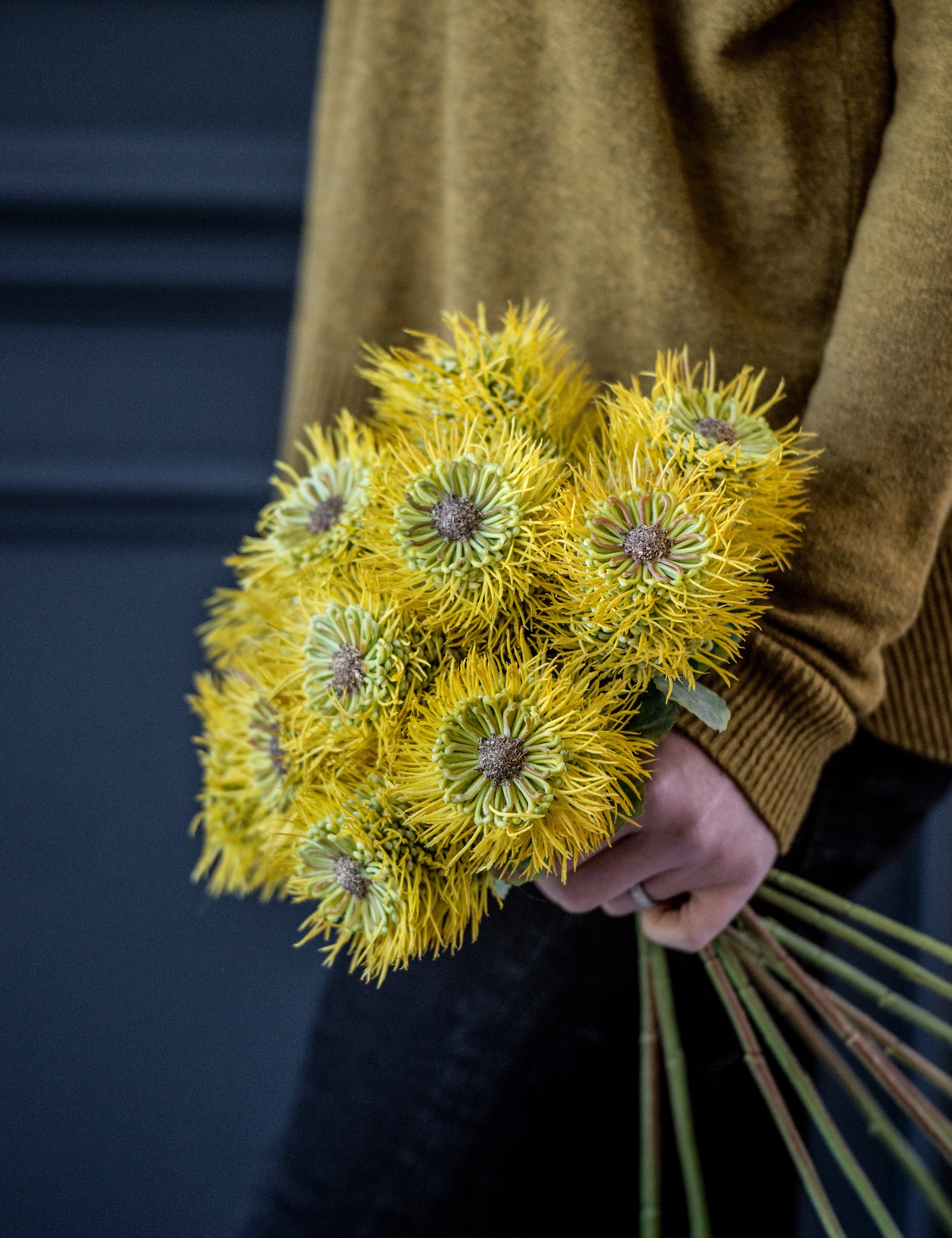 best faux flowers plants philippa craddock vainspired faux flower collection the best way to style artificial flowers best faux flowers plants philippa craddock vainspired faux flower collection the best way to style artificial flowers